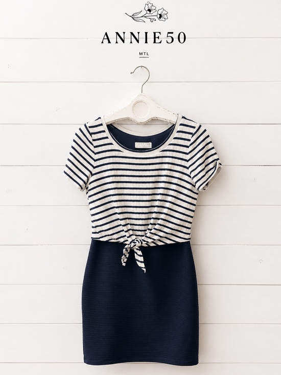 Annie 50 Dresses & Skirts - ANNIE 50 Navy & White Striped Tie Front Dress Size M